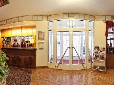 萨尔茨堡剧院酒店 4*